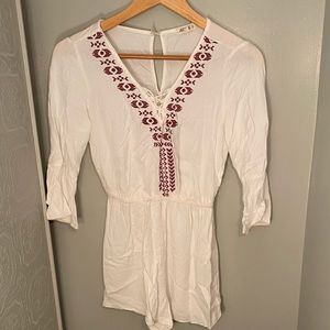 Flowy long sleeve white romper, size S